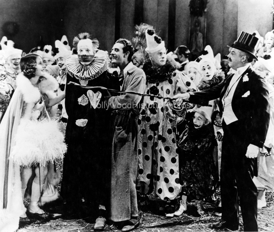 Lon Chaney 1924 .jpg